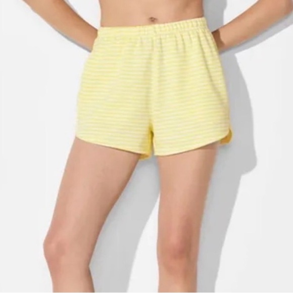 Yellow Striped Set - Picture 2 of 5